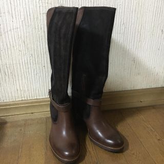 サヤ(SAYA)の新品　Saya 本革　デザイン　ミドルブーツ(ブーツ)