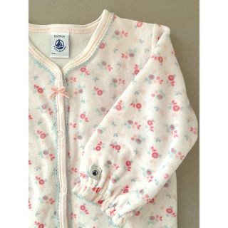 プチバトー(PETIT BATEAU)のプチバトー カバーオール 花柄 ベロア(カバーオール)