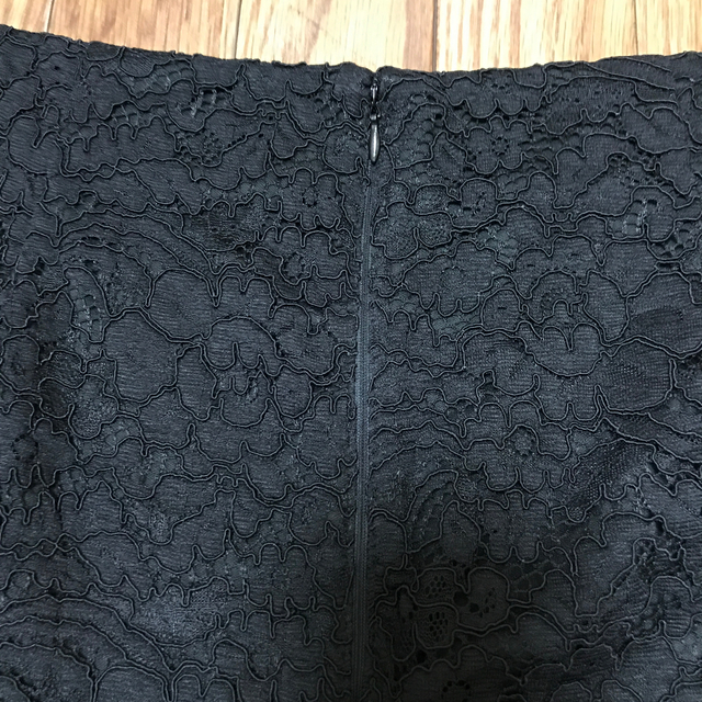 GU(ジーユー)の未使用レーススカートXXL ブラック レディースのスカート(ロングスカート)の商品写真