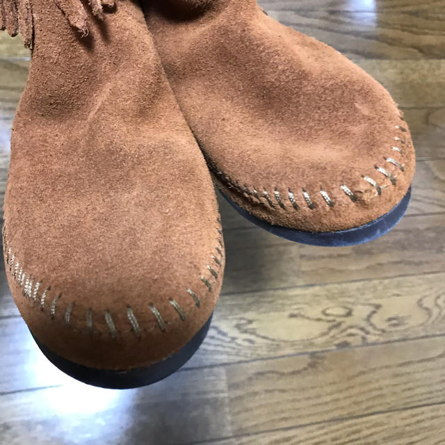 Minnetonka(ミネトンカ)のミネトンカ　ショートブーツ24.5cm レディースの靴/シューズ(ブーツ)の商品写真