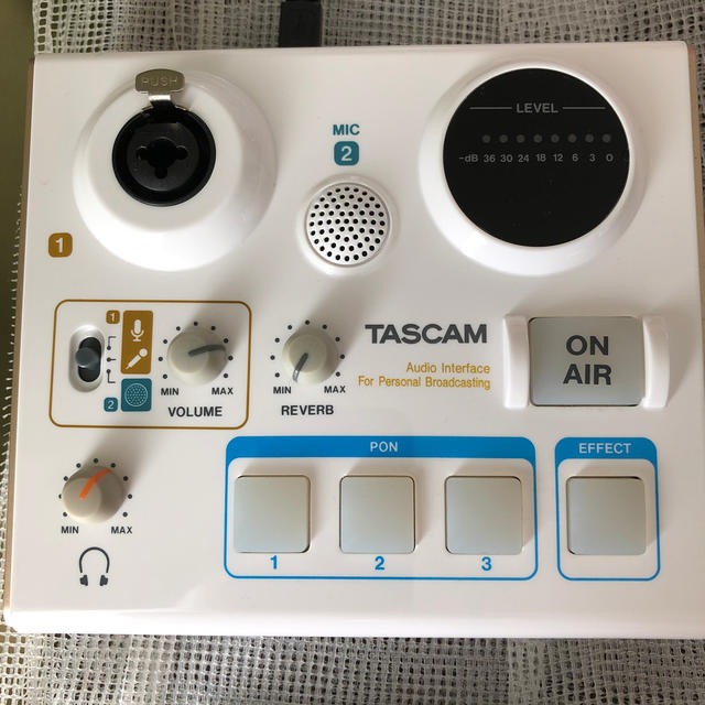 タスカム TASCAM オーディオインターフェース