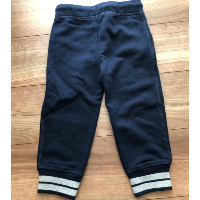 babyGAP(ベビーギャップ)の新品✨baby GAP パンツ　95 キッズ/ベビー/マタニティのキッズ服男の子用(90cm~)(パンツ/スパッツ)の商品写真