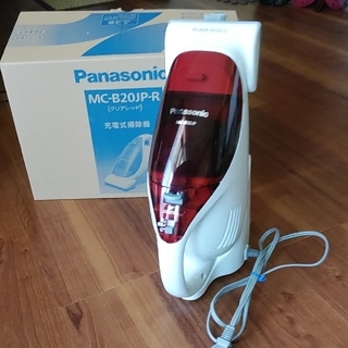 パナソニック(Panasonic)のPanasonic　ハンディ掃除機　中古(掃除機)