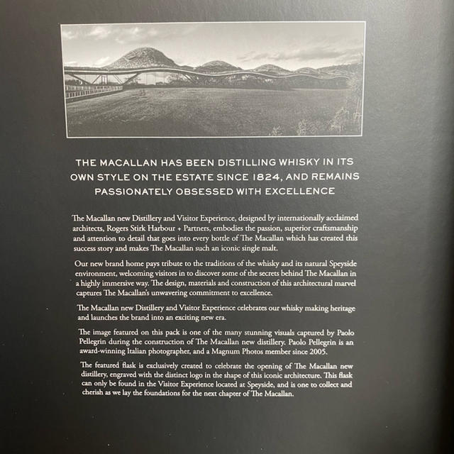 ザ・マッカラン　レアカスクブラック　リミテッドエディション 食品/飲料/酒の酒(ウイスキー)の商品写真