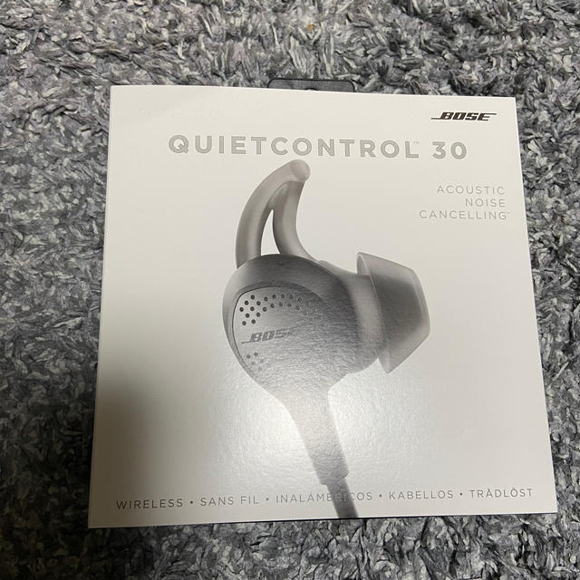 ヘッドフォン/イヤフォンBOSE QuietControl 30 wireless headphones