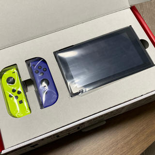 ニンテンドースイッチ(Nintendo Switch)の『Nintendo Switch』ネオンイエロー／ブルー(携帯用ゲーム機本体)
