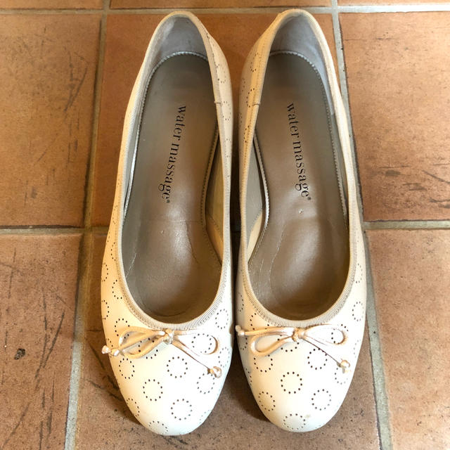 卑弥呼(ヒミコ)のパンプス　WATER MASSAGE 24.5cm レディースの靴/シューズ(ハイヒール/パンプス)の商品写真