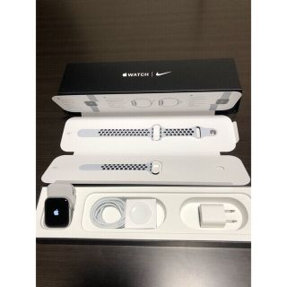 Apple Watch - Apple Watch Nike 5 GPS+Cellularモデル 40mmの通販 by