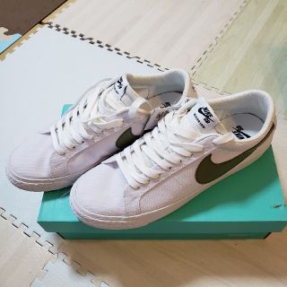 ナイキ(NIKE)のNIKE SB BLAZER ZOOM LOW(スニーカー)