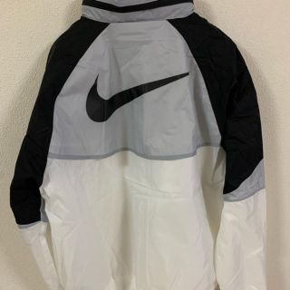 ナイキ(NIKE)のナイキ　ナイロンジャケット　ウィンドランナー　サイズXXL ホワイト×グレー×黒(ナイロンジャケット)