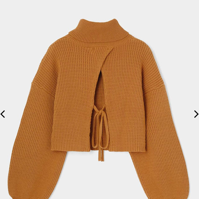 moussy(マウジー)のMOUSSY  BACK OPEN TURTLE NECK ニット レディースのトップス(ニット/セーター)の商品写真