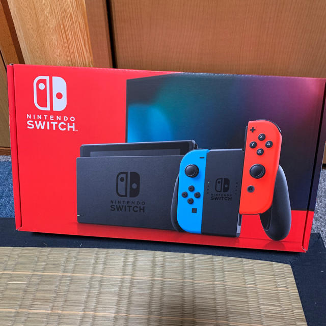 新品　Nintendo Switch本体　保護フィルム付き