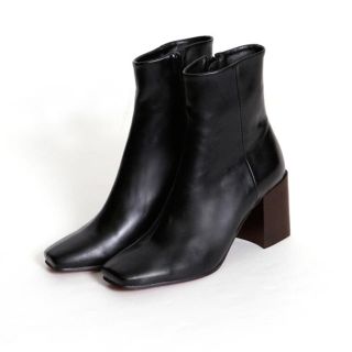 トゥデイフル(TODAYFUL)のECO LEATHER BOOTS(ブーツ)