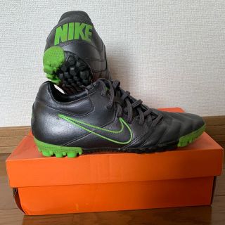 ナイキ(NIKE)のNike5 bomba pro フットサル(シューズ)