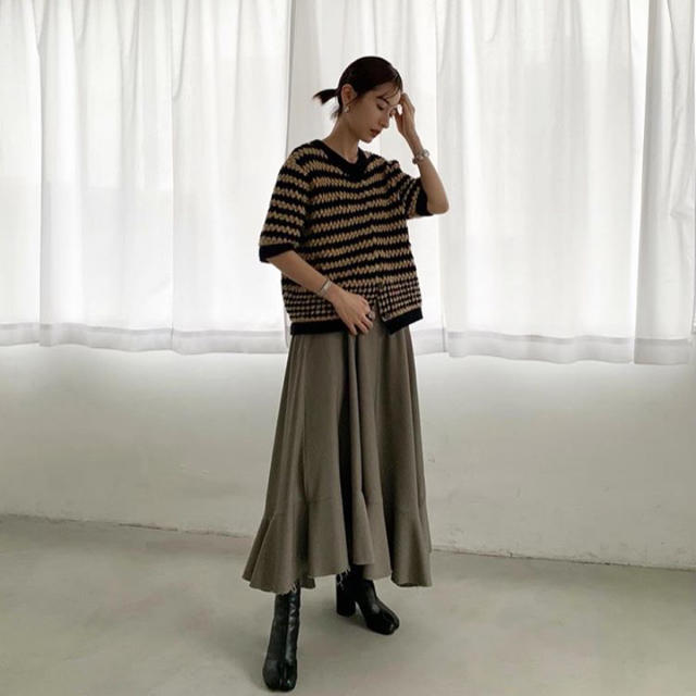 CLANE クラネ ASYMMETRY HEM SKIRT-