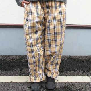 バーバリー(BURBERRY)の【美品】バーバリーパジャマパンツ(カジュアルパンツ)