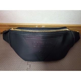 ゲス(GUESS)のGUESS　レア　ボディバッグ(ボディバッグ/ウエストポーチ)