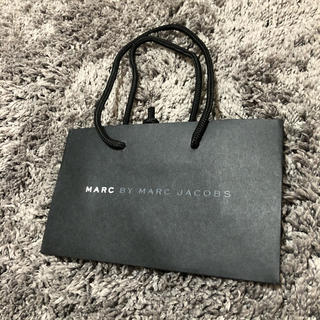 マークバイマークジェイコブス(MARC BY MARC JACOBS)のマークジェイコブス　紙袋 ショップ袋(ショップ袋)