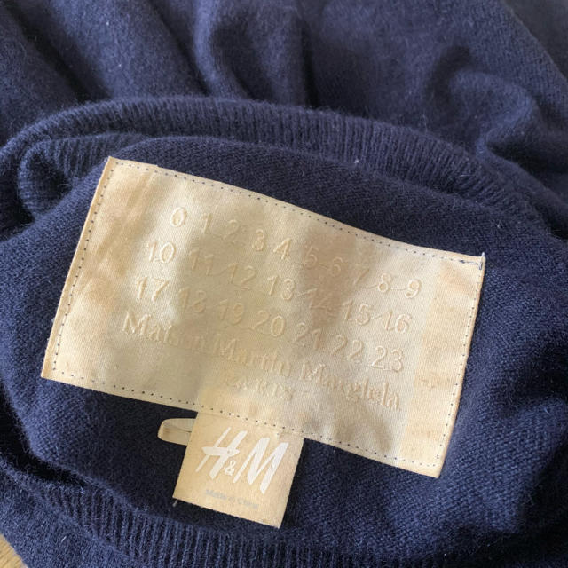 Maison Martin Margiela(マルタンマルジェラ)のMaison Margiela × H&M ニット ニットワンピース メンズのトップス(ニット/セーター)の商品写真