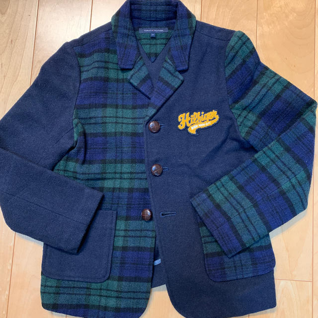 TOMMY HILFIGER(トミーヒルフィガー)の美品　トミーヒルフィガー　ジャケット　122㎝ キッズ/ベビー/マタニティのキッズ服男の子用(90cm~)(ジャケット/上着)の商品写真