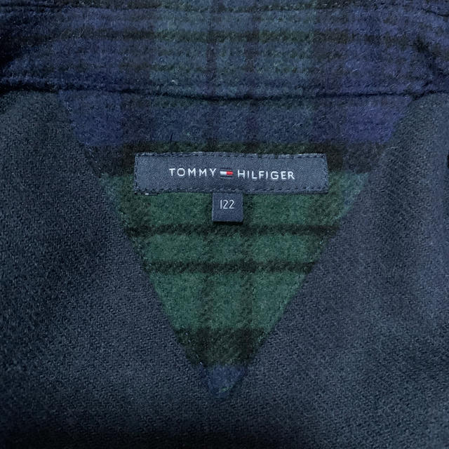 TOMMY HILFIGER(トミーヒルフィガー)の美品　トミーヒルフィガー　ジャケット　122㎝ キッズ/ベビー/マタニティのキッズ服男の子用(90cm~)(ジャケット/上着)の商品写真