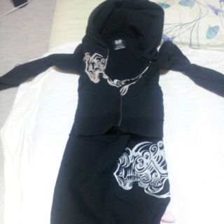 GLAD NEWS - GLAD NEWS セットアップの通販 by atelier aura's