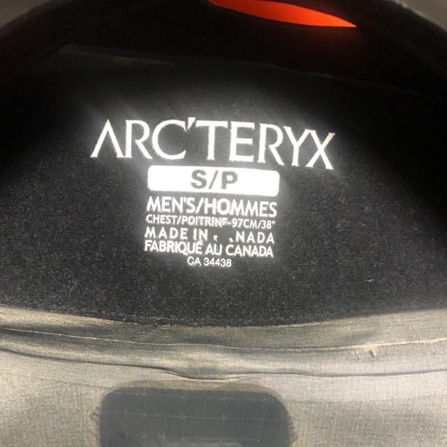 ARC'TERYX(アークテリクス)のArc’teryx Alpha SV Gore-Tex Jacket メンズのジャケット/アウター(マウンテンパーカー)の商品写真