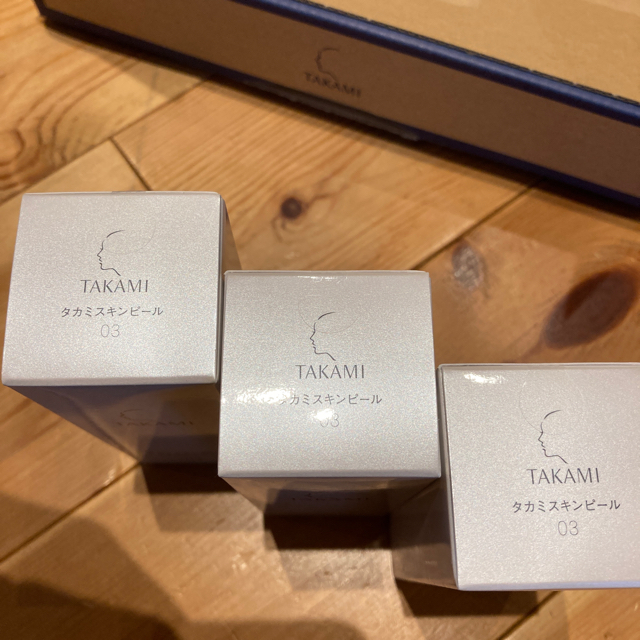 TAKAMI(タカミ)のタカミ　スキンピール　三個セット　未開封 コスメ/美容のスキンケア/基礎化粧品(美容液)の商品写真