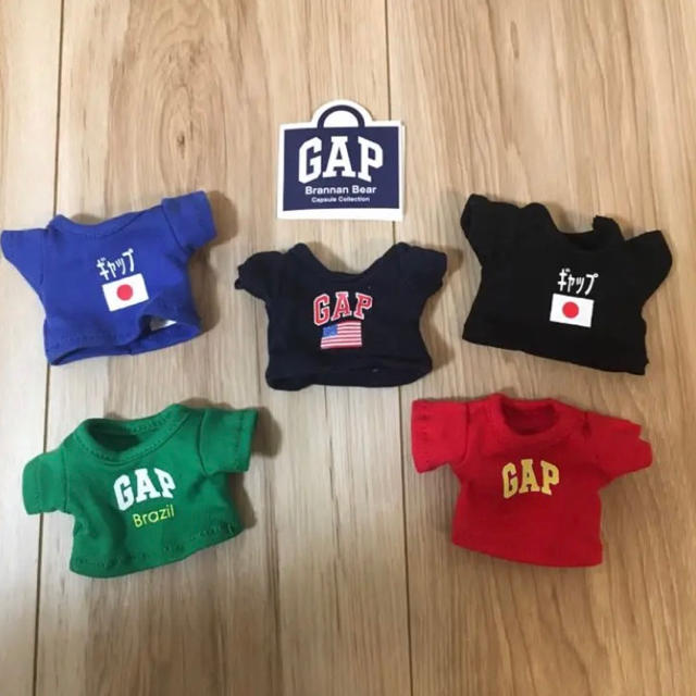 GAP(ギャップ)のギャップ  ガチャガチャ 紺 ネイビー 激レア かわいい ぬいぐるみ  着せ替え エンタメ/ホビーのおもちゃ/ぬいぐるみ(ぬいぐるみ)の商品写真