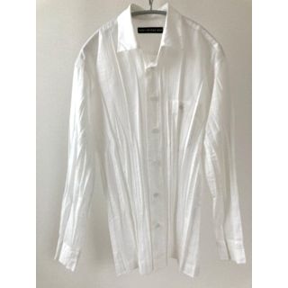 イッセイミヤケ(ISSEY MIYAKE)のISSEY MIYAKE MEN シャツ(シャツ)