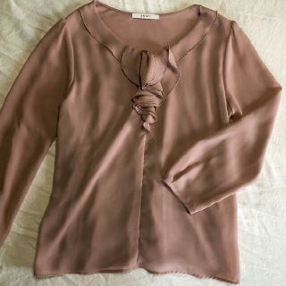 アナイ(ANAYI)の【美品】アナイ  フリル ブラウス ピンクベージュ(シャツ/ブラウス(長袖/七分))