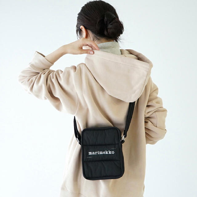 marimekko(マリメッコ)の新品 marimekko LEIMEA レイメア ショルダーバッグ ブラック レディースのバッグ(ショルダーバッグ)の商品写真