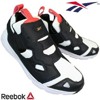 リーボック(Reebok)の最値定価8789円!新品!リーボック フューリーライト2.0 スニーカー25.5(スニーカー)