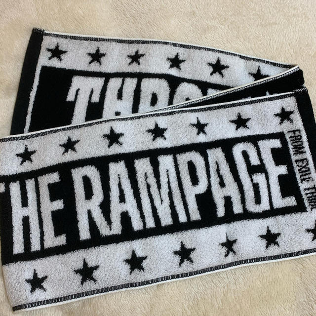 THE RAMPAGE(ザランページ)のTHE RAMPAGE タオル エンタメ/ホビーのタレントグッズ(アイドルグッズ)の商品写真