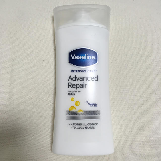 Vaseline(ヴァセリン)のヴァセリン Vaseline アドバンスドリペア ボディローション 200ml コスメ/美容のボディケア(ボディローション/ミルク)の商品写真