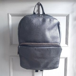 マークバイマークジェイコブス(MARC BY MARC JACOBS)のMARC BY MARC JACOBS　レザーリュック(リュック/バックパック)