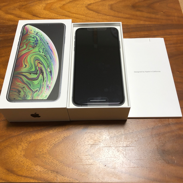 iPhone - iPhone XS MAX 64GB SPACEGRAY 未使用の通販 by くすの iPhone - iPhone XS MAX 64GB SPACEGRAY 未使用の通販 by くすの