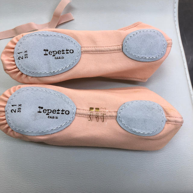 repetto(レペット)のrepetto バレエシューズ39.5 26センチ目安 スポーツ/アウトドアのスポーツ/アウトドア その他(ダンス/バレエ)の商品写真