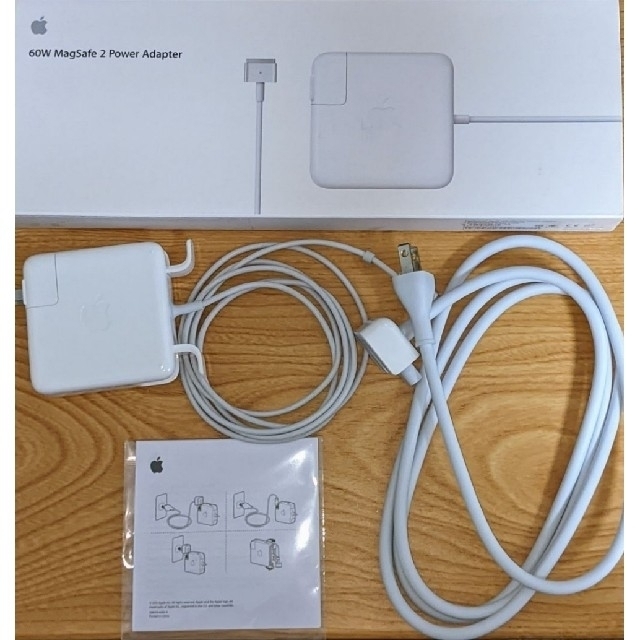 Apple(アップル)の純正 Apple MagSafe 2 電源アダプタ（60W・箱あり） スマホ/家電/カメラのPC/タブレット(PC周辺機器)の商品写真