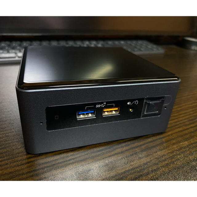 美品】 Intel NUC NUC8i7BEH 【完成品】 - デスクトップ型PC