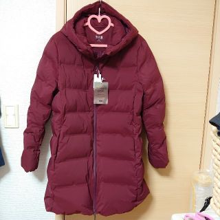 ユニクロ(UNIQLO)のユニクロ　シームレスダウン ショートコート(ダウンコート)