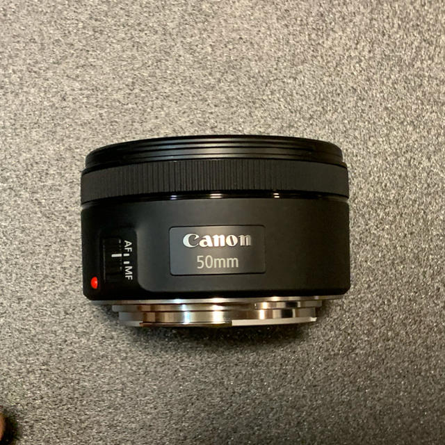 Canon キヤノン EF50mm F1.8 STM 単焦点レンズ 美品 人気デザイナー