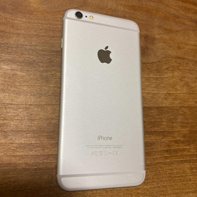 Apple(アップル)のiPhone 6plus SIMフリー 128GB スマホ/家電/カメラのスマートフォン/携帯電話(スマートフォン本体)の商品写真