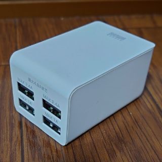 SANWA USB-AC変換アダプタ 4ポート MAX4.8A ACAIP38W(バッテリー/充電器)