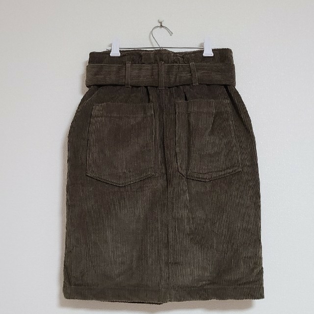 しまむら(シマムラ)の未使用　コーデュロイスカート レディースのスカート(ひざ丈スカート)の商品写真