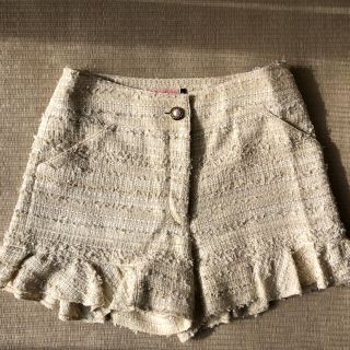 ルシェルブルー(LE CIEL BLEU)のmanielle⭐︎ホワイトツィードショートパンツ(ショートパンツ)