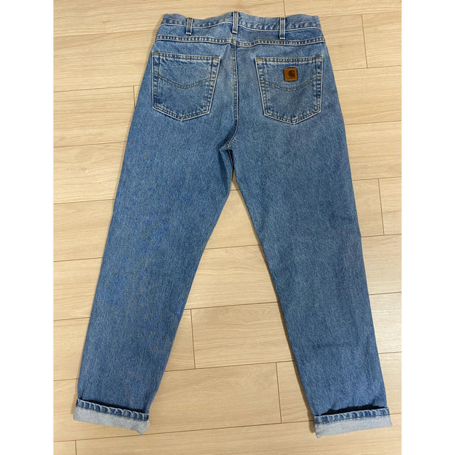 carhartt(カーハート)のCARHARTT RELAXED FIT TAPERED LEG JEANS メンズのパンツ(デニム/ジーンズ)の商品写真