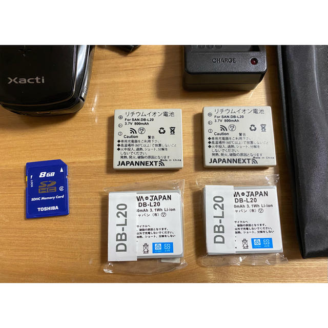 SANYO(サンヨー)のSANYO Xacti〔ザクティ〕 DMX-CG9(K) スマホ/家電/カメラのカメラ(ビデオカメラ)の商品写真