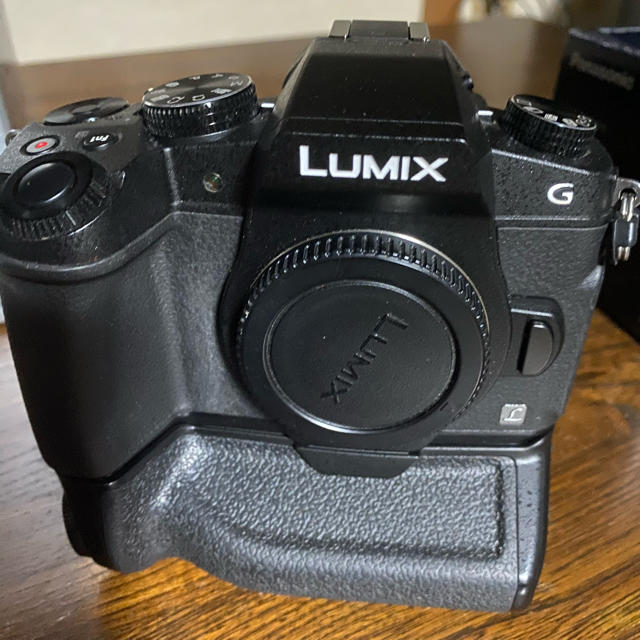 LUMIX G8