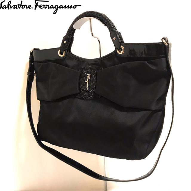 ケイトスペード【正規品】美品✨Ferragamo/ショルダーバッグ/2way/フェラガモ